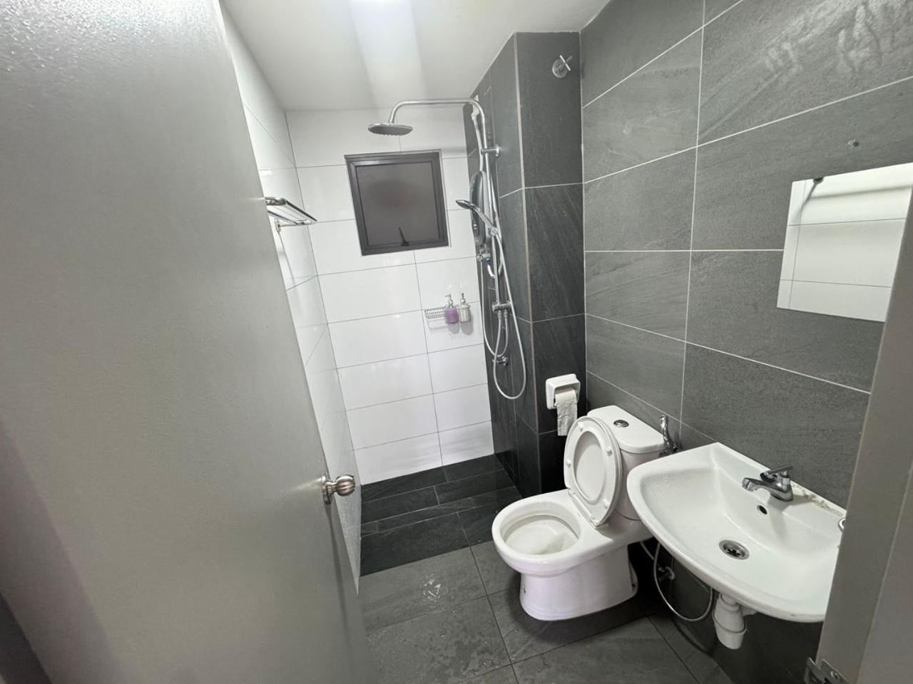 Cheras Trader Square By Jr Lovely Homestay Экстерьер фото