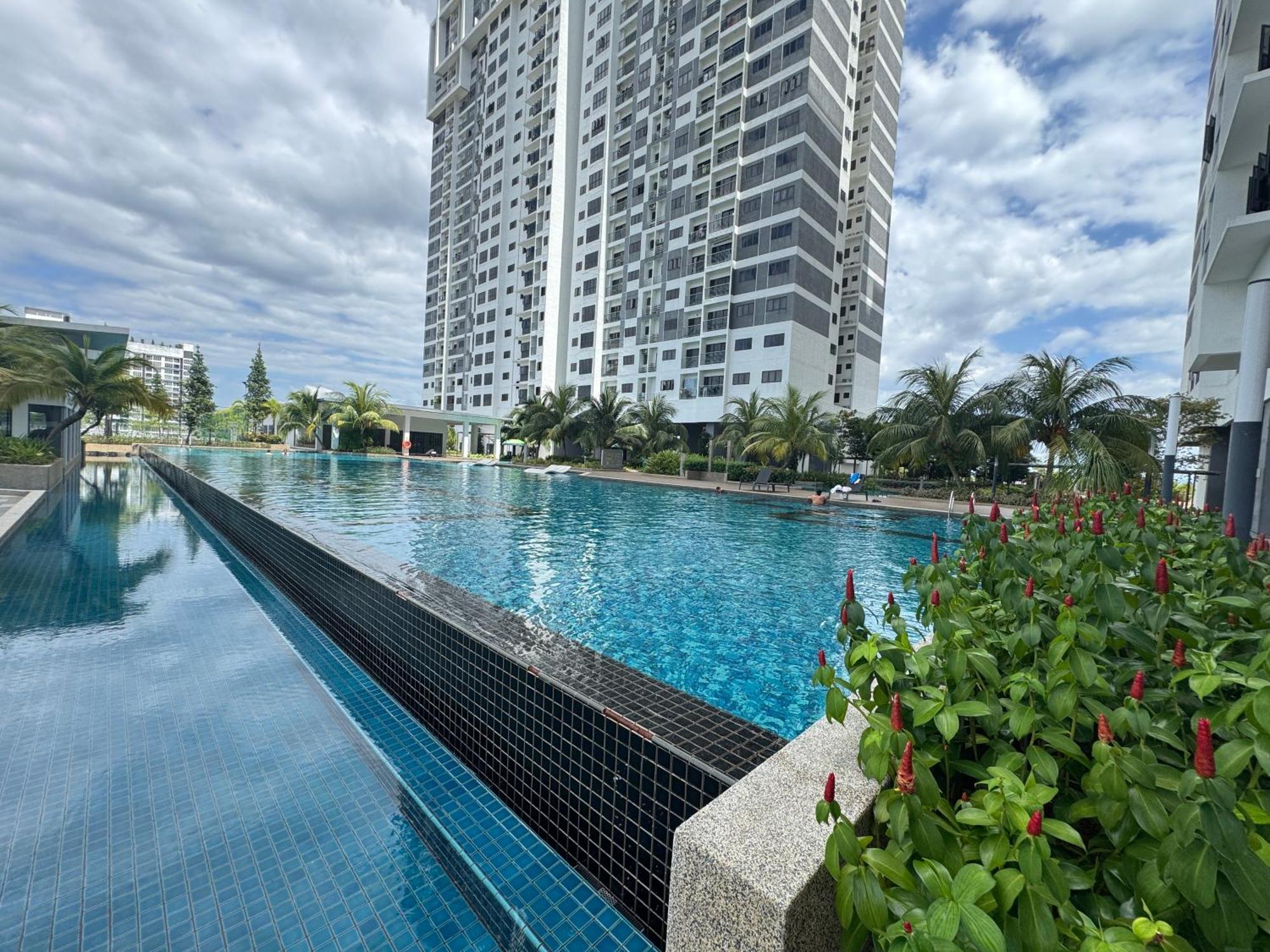 Cheras Trader Square By Jr Lovely Homestay Экстерьер фото