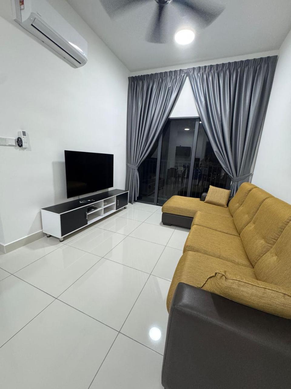 Cheras Trader Square By Jr Lovely Homestay Экстерьер фото